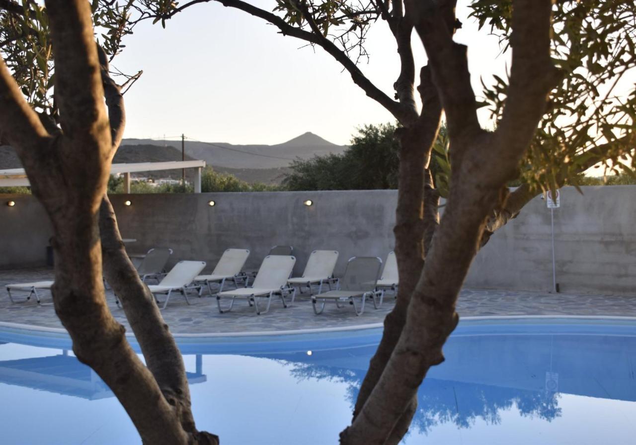 Rousolakos Pool Apartments Palekastro Exterior photo