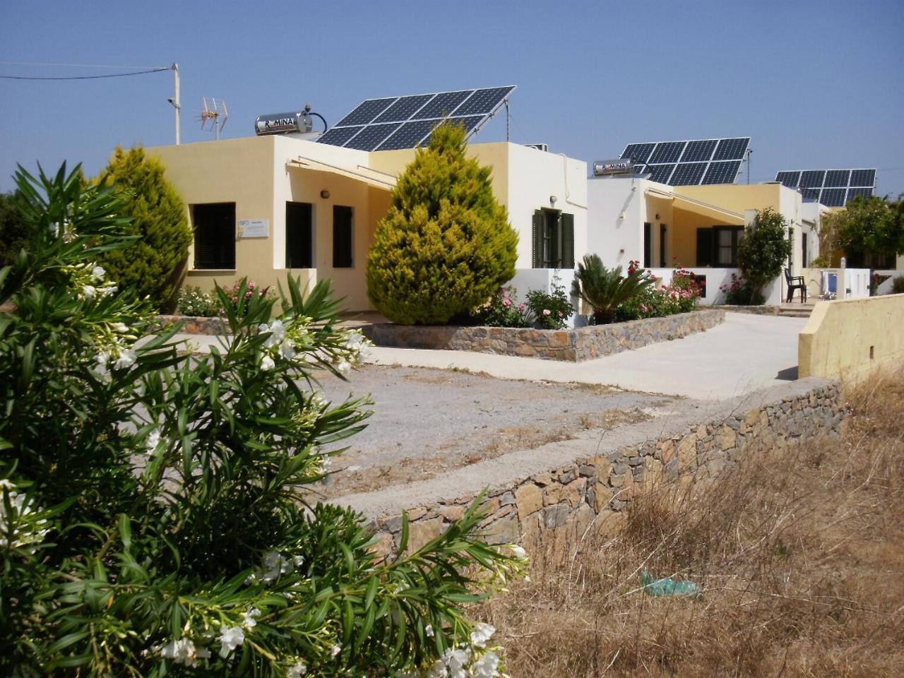Rousolakos Pool Apartments Palekastro Exterior photo